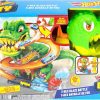 הוט ווילס מסלול טירקס נגד תחנת כיבוי אש - Hot wheels, חניונים ומסלולים